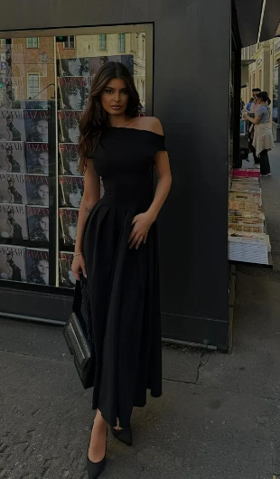Sterlasi Graceful Maxi Dress